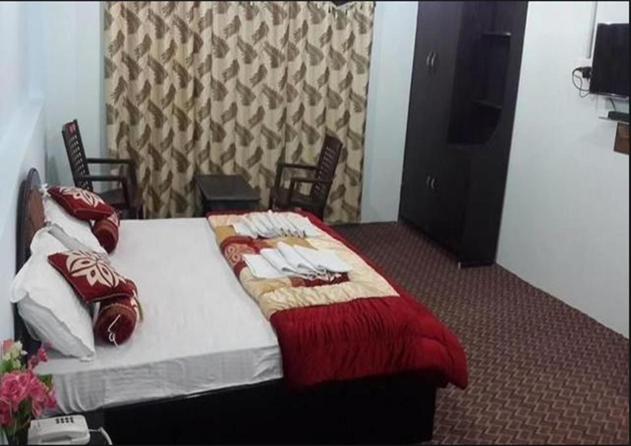 Hotel International Residency Kargil Extérieur photo
